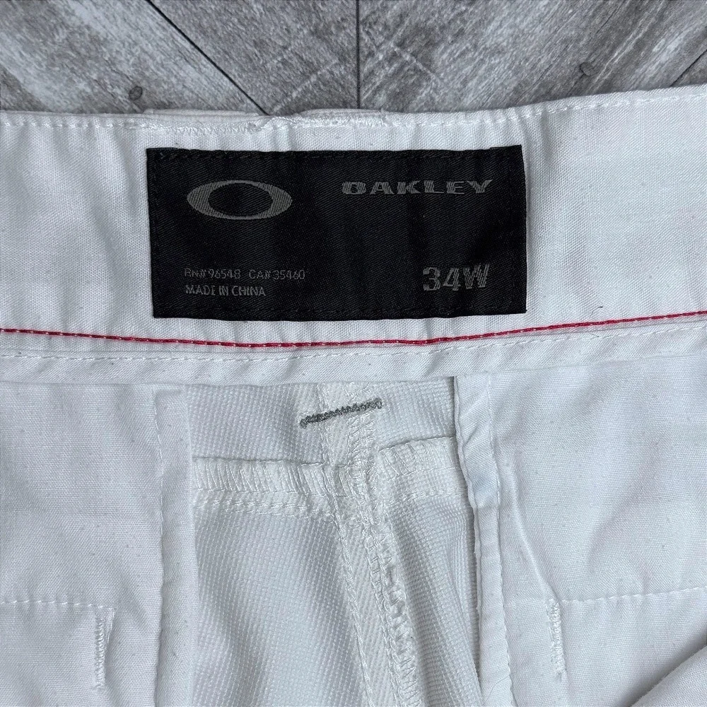 Oakley Mens Golf Shorts‎ Off-White Cream Performance Athletic Size 34W RN96548